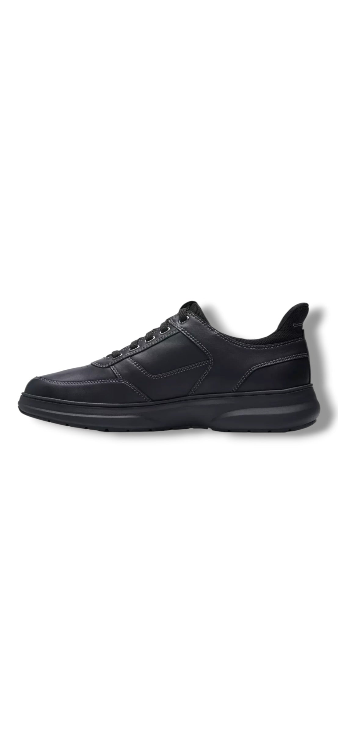 Clarks - Men’s black leather slip-in shoe - Mullan Easy
