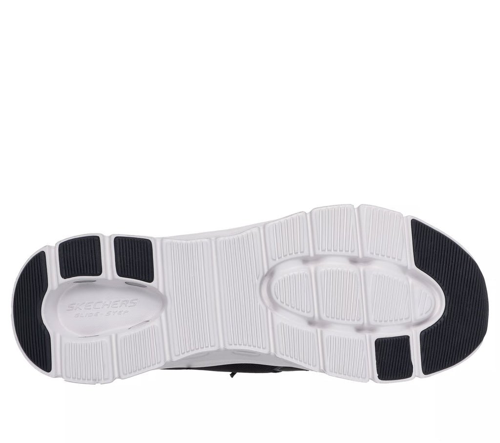 Skechers - Men’s black slip in runner - Glide step pro