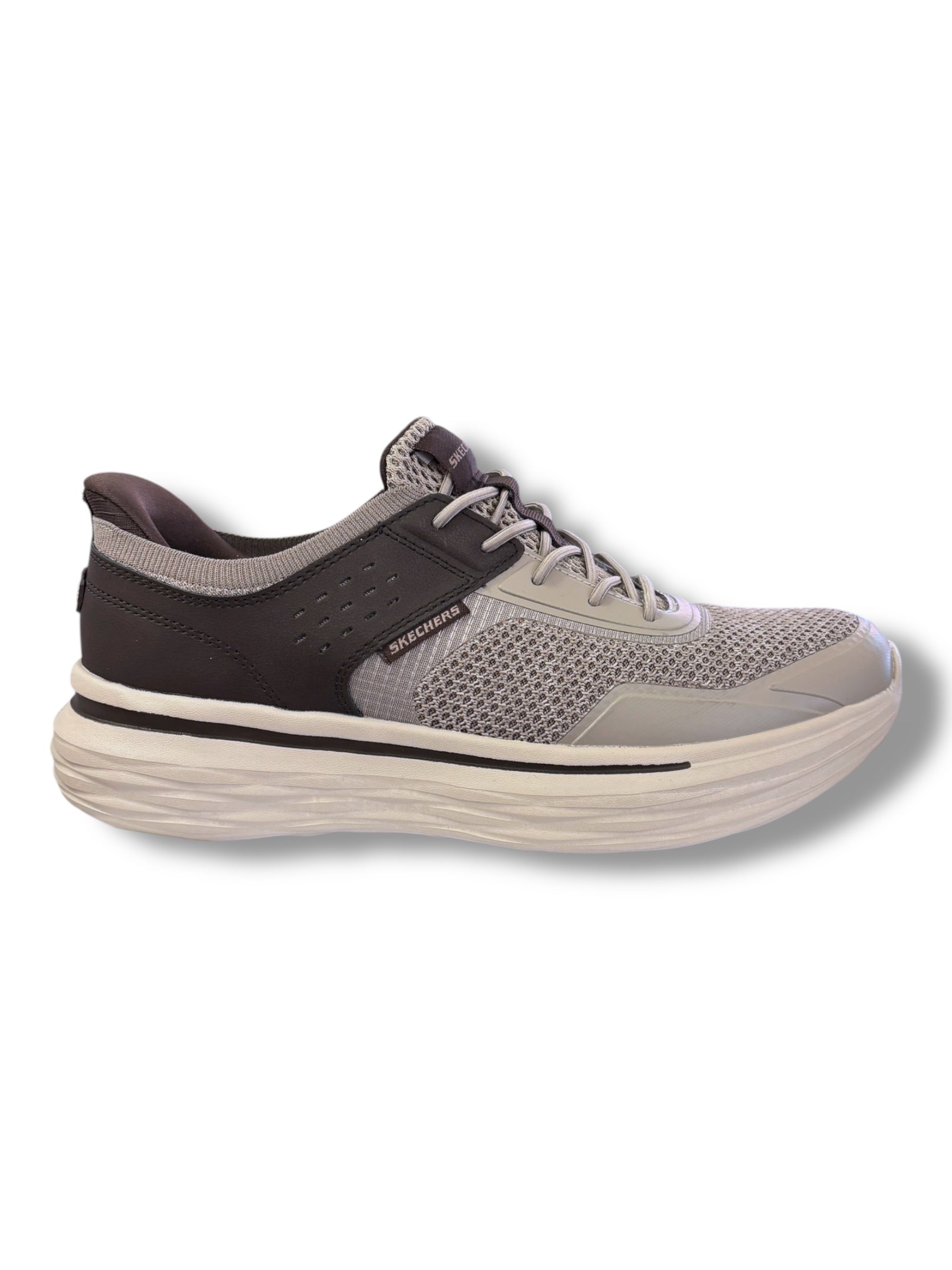 Skechers - Men’s brown/taupe slip-in shoe - Navarro