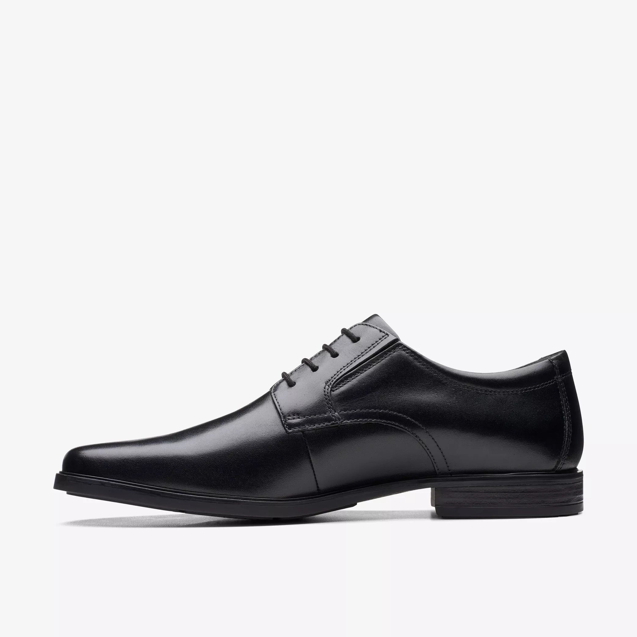 Clark’s - Mens black shoe - Howard Walk