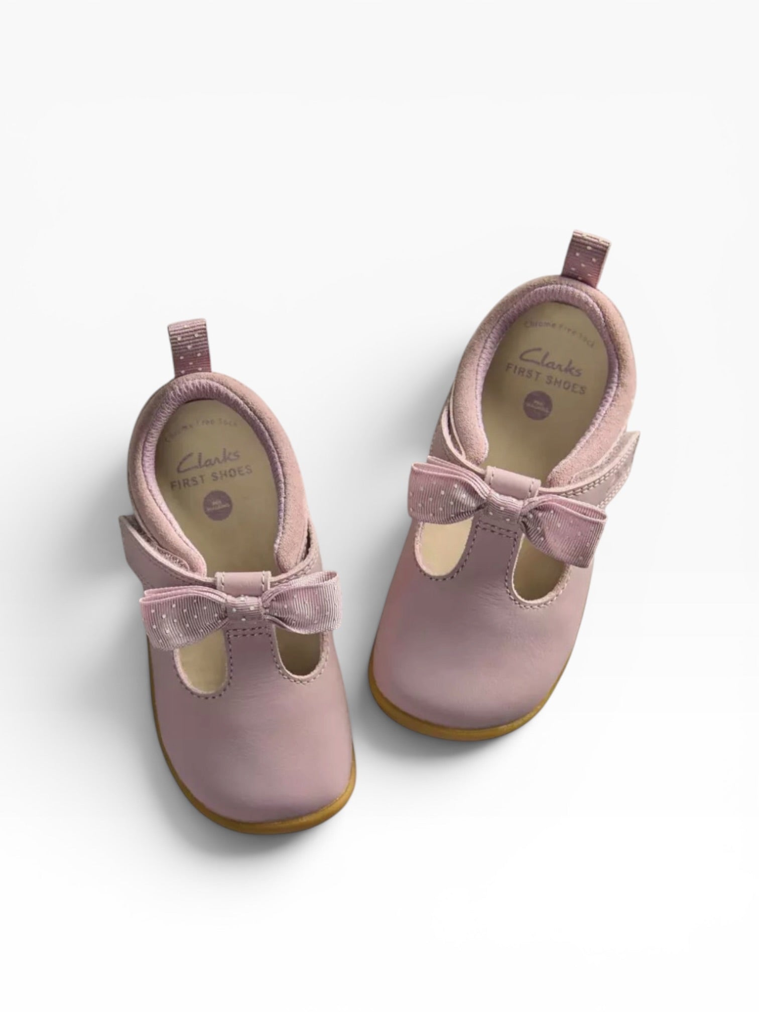 Clarks - Girls pink pre-walker - Roamer trim T