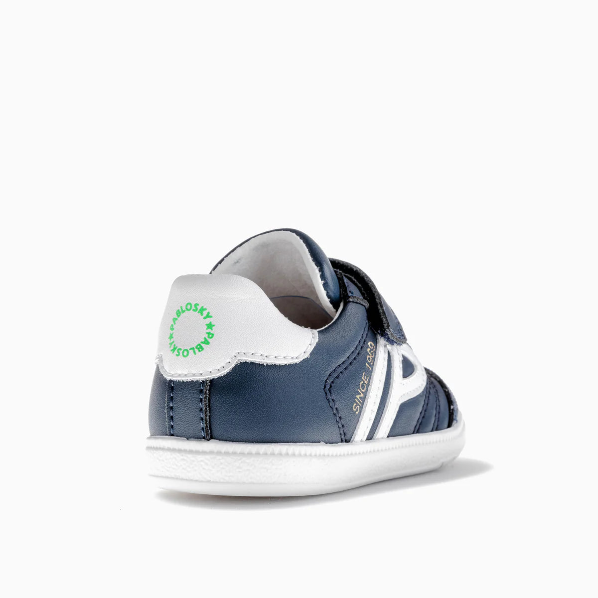 Pablosky - Boys navy/white Velcro shoe - 062320