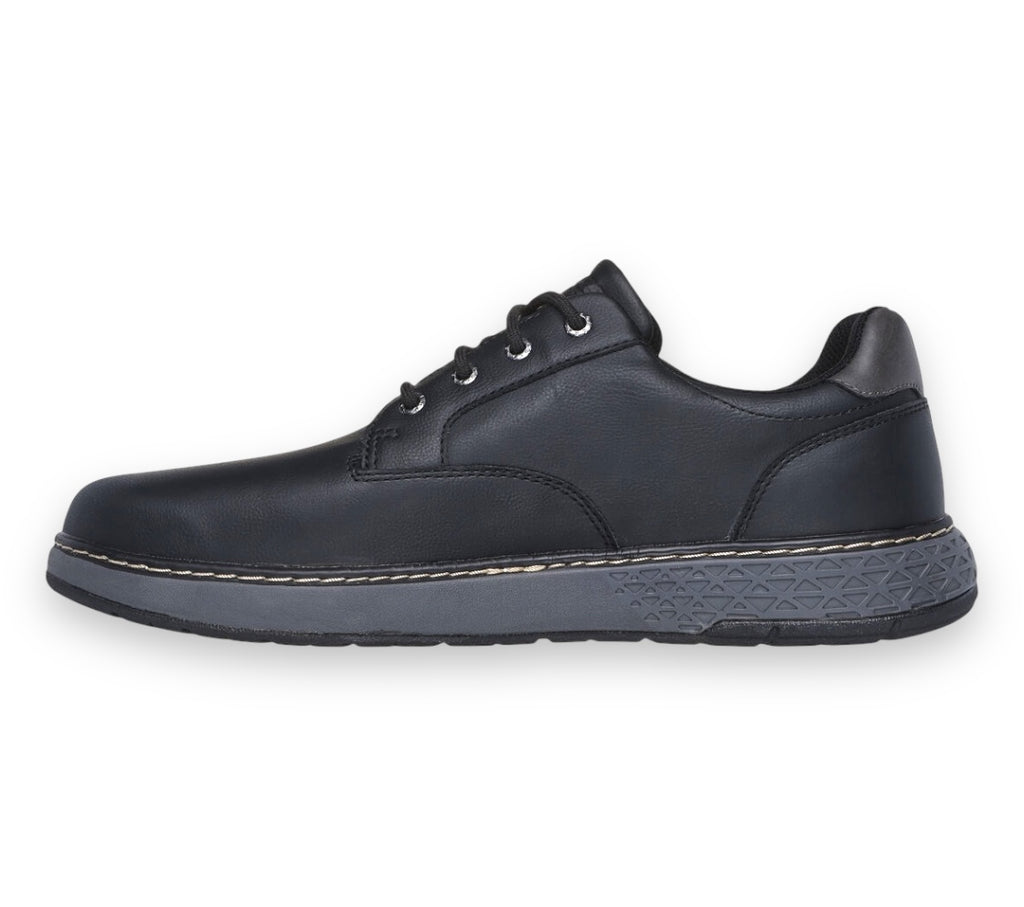 Skechers - Mens waterproof black shoe - Pryor