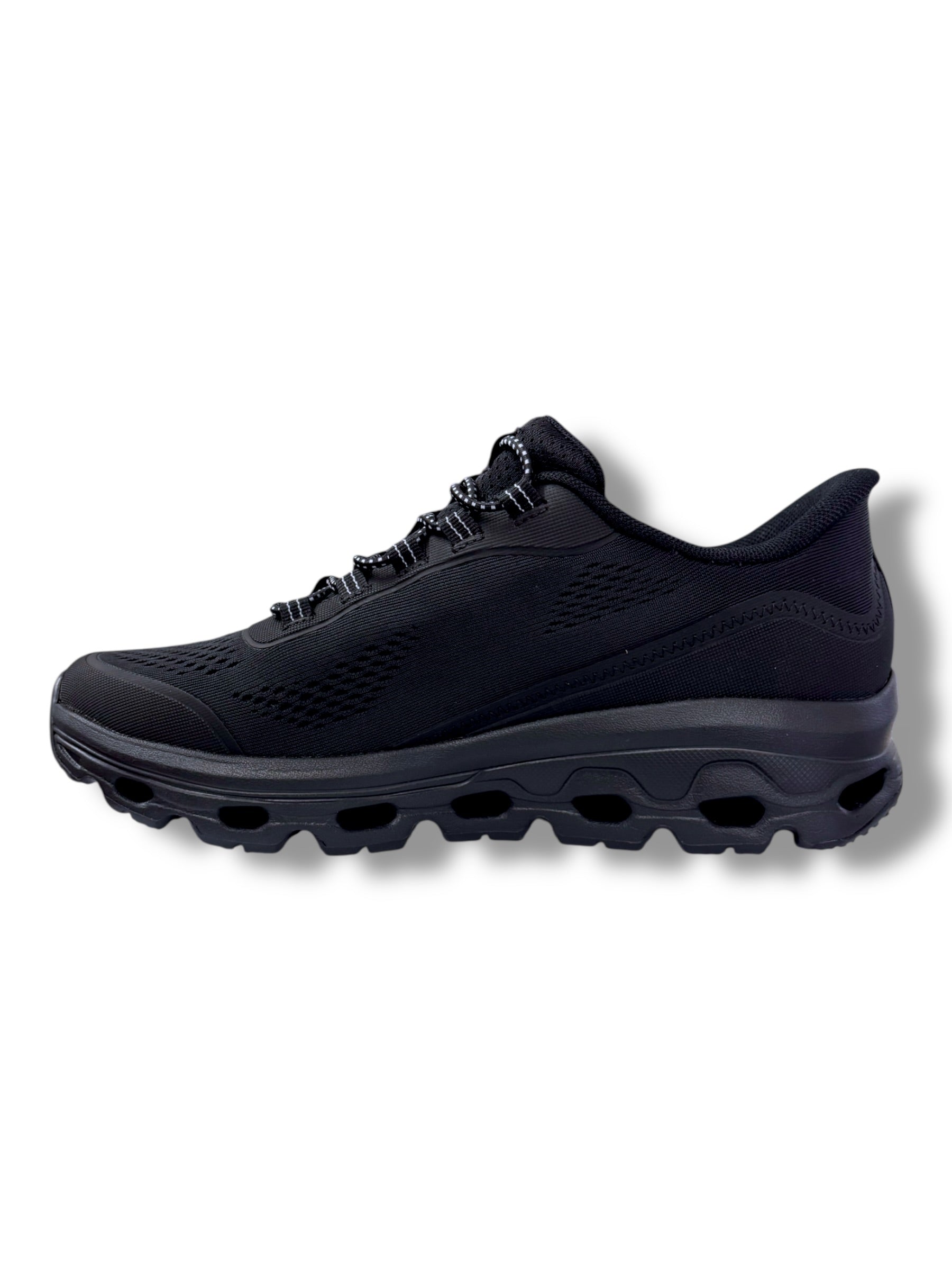 Skechers - Mens black slip in runner - Glover Peak