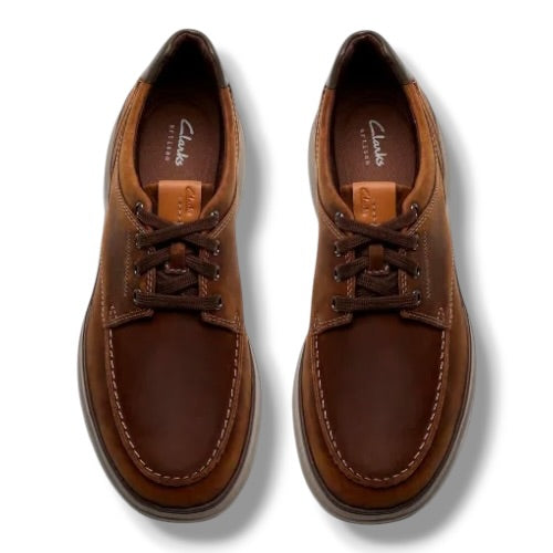 Clarks - Mens brown leather shoe - Mullen Moc