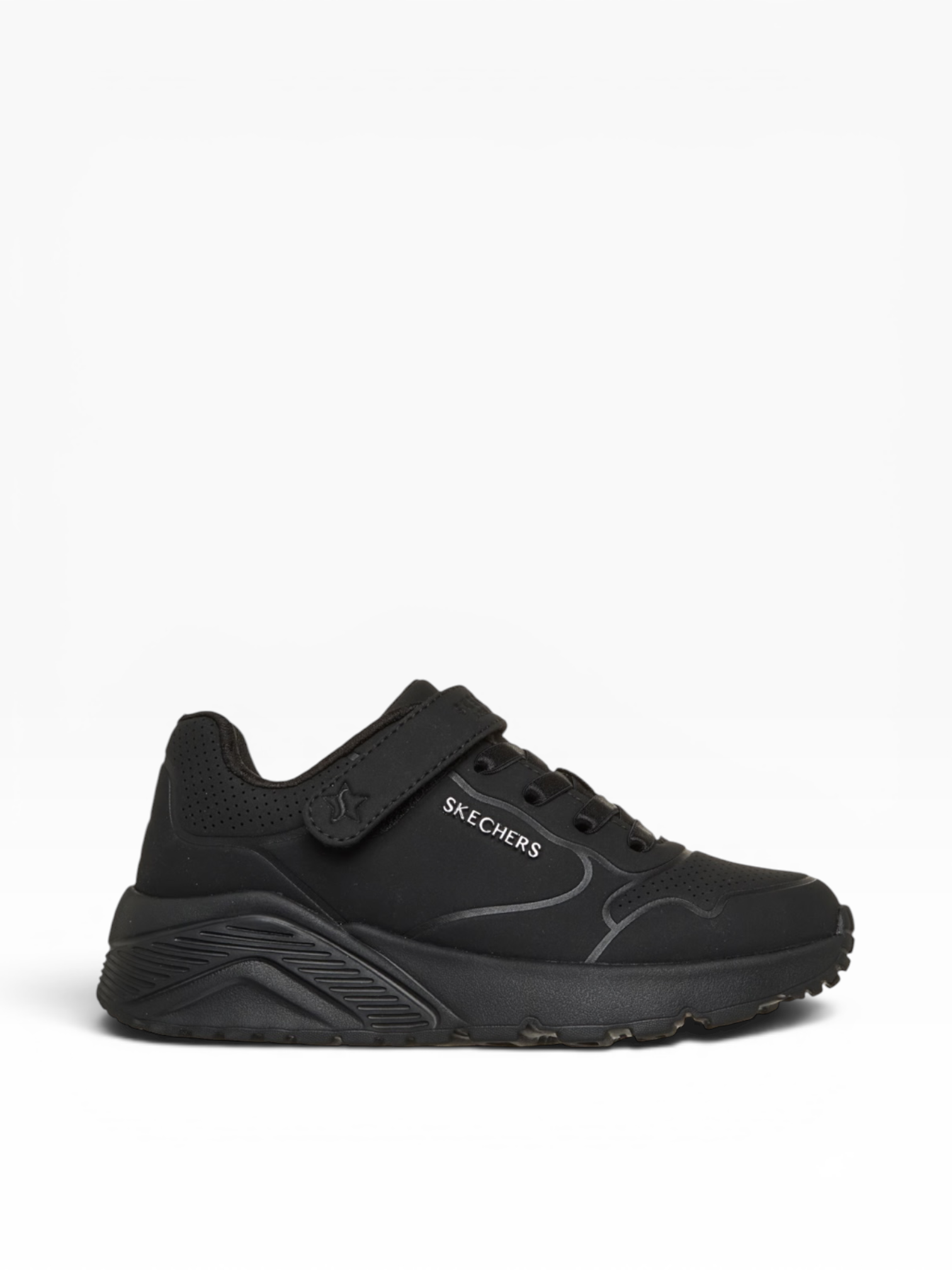Skechers - Girls black shoe - Star icon