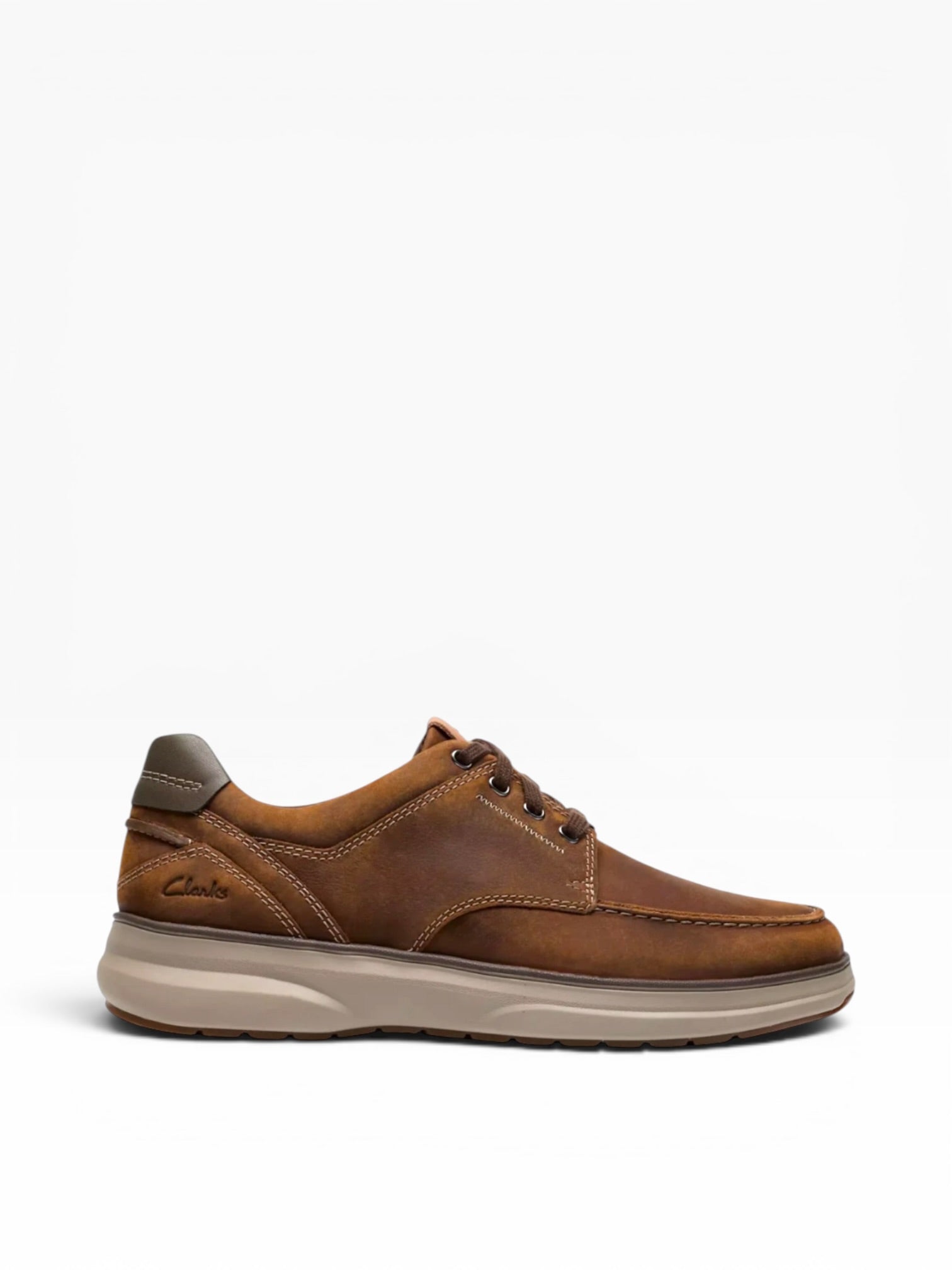 Clarks - Mens brown leather shoe - Mullen Moc