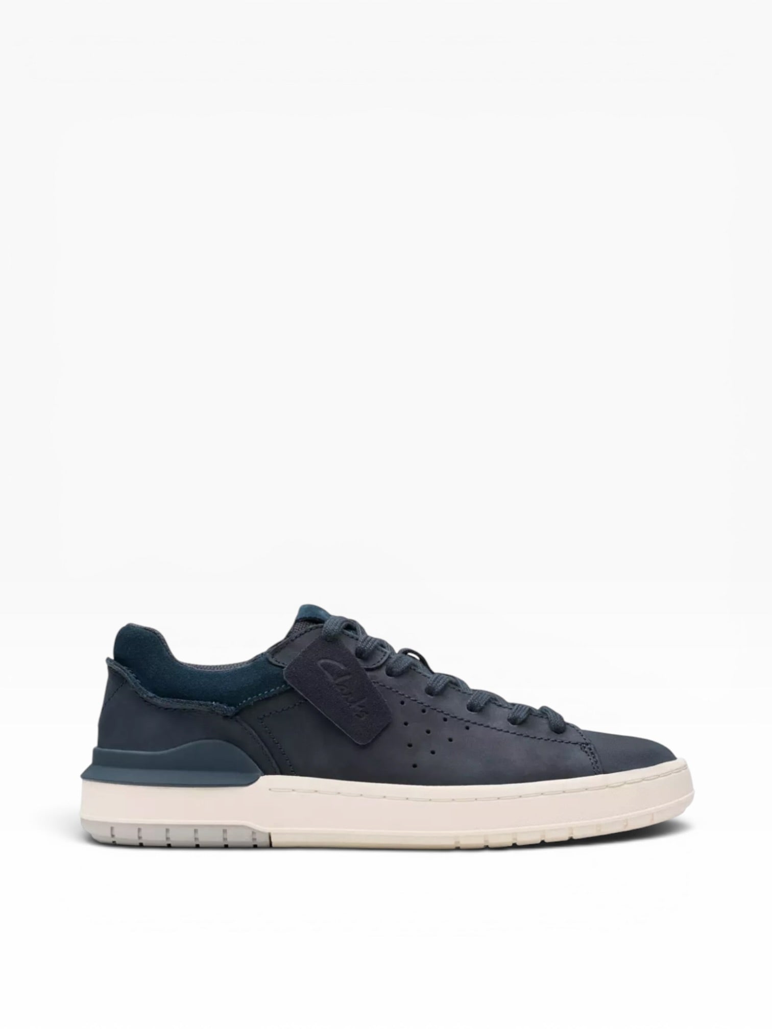 Clarks - Mens navy shoe - Courtlite2 run