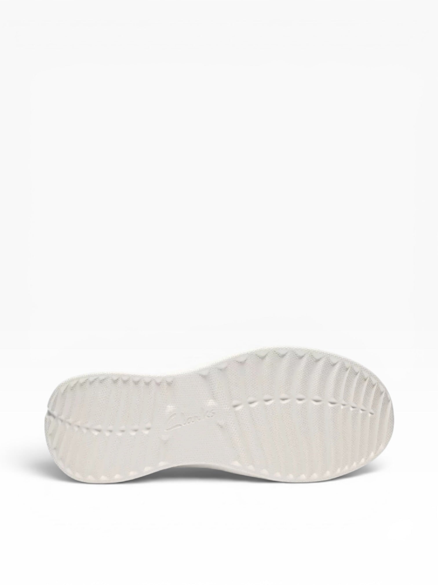 Clarks - Mens black runner - Solevanna Style