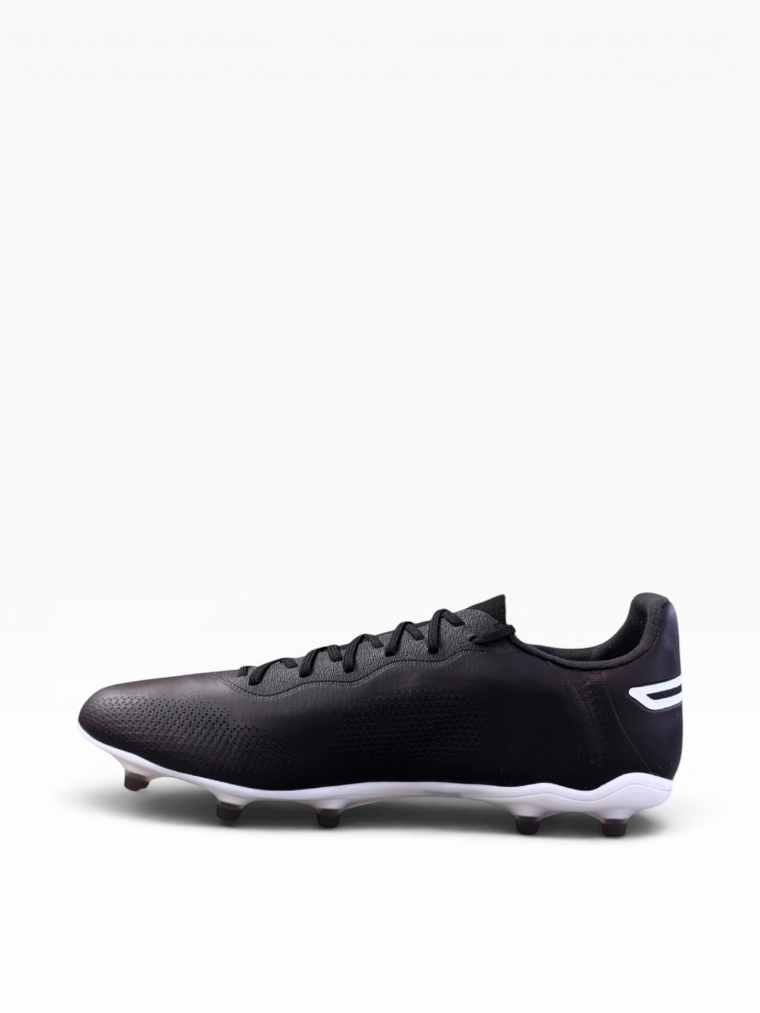 Puma - Mens black/white football boot - King Pro FG/AG