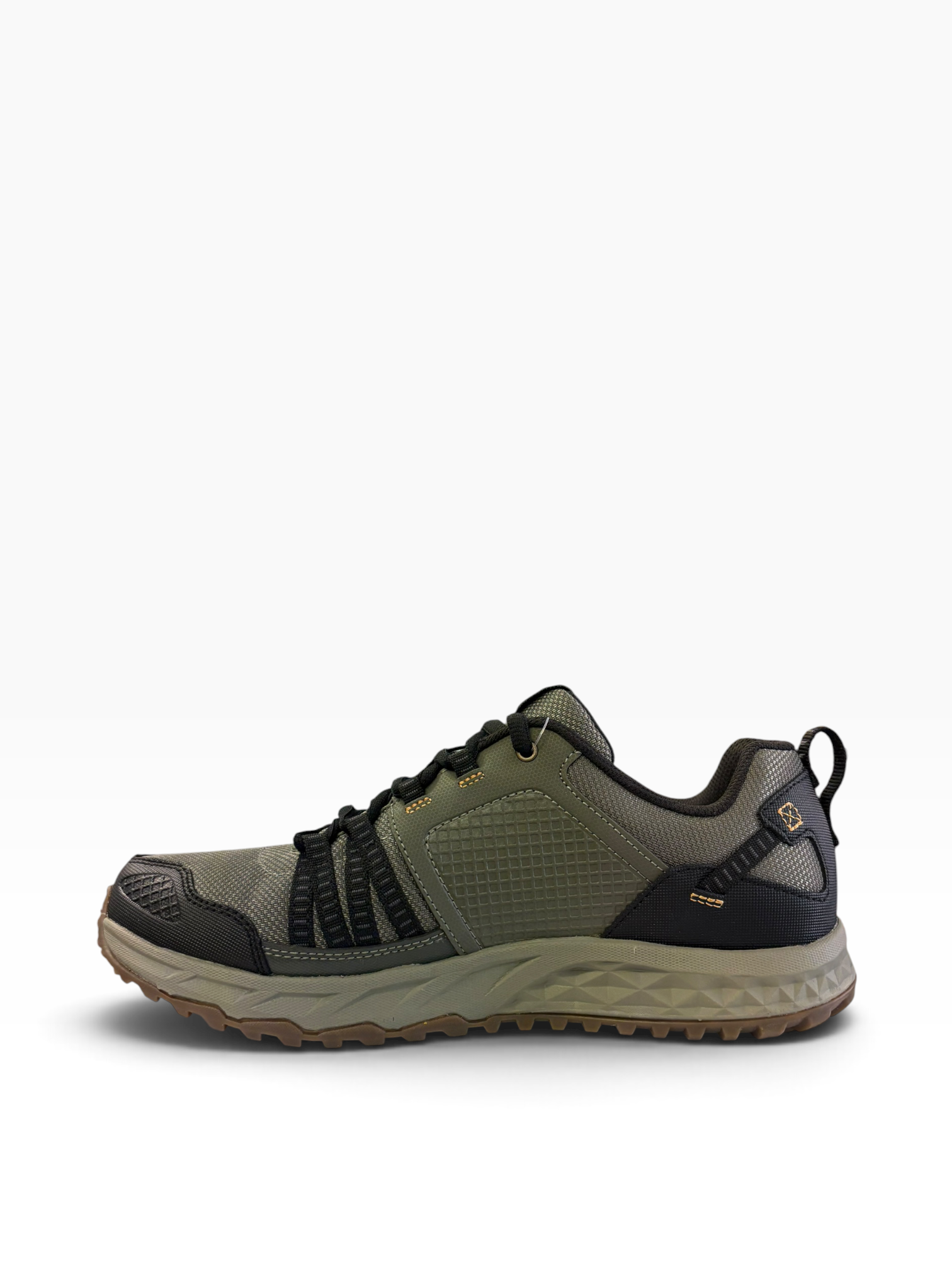 Skechers - Mens khaki runner - Escape plan