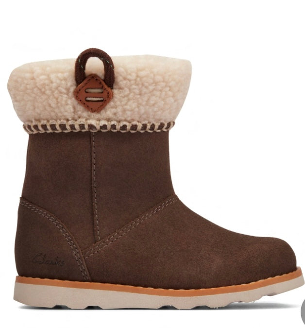 Clarks - Girls Walnut Boot - Crown loop T